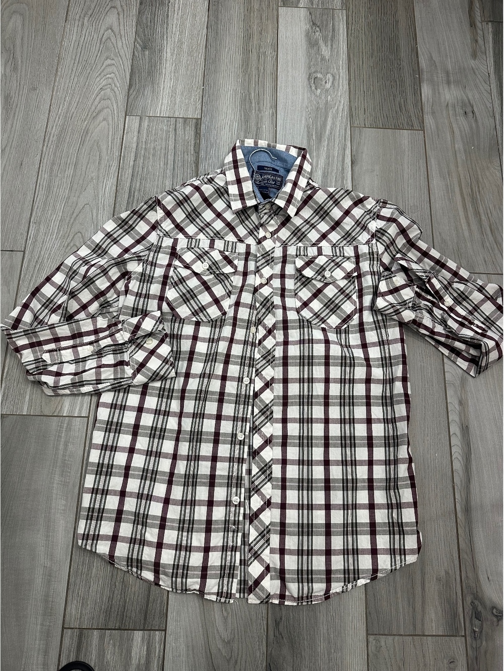 American Rag Men's Large Plaid Button-Up Shirt